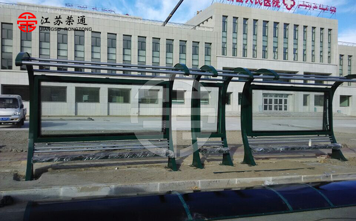 公交站臺設(shè)計(jì)以安全型為主